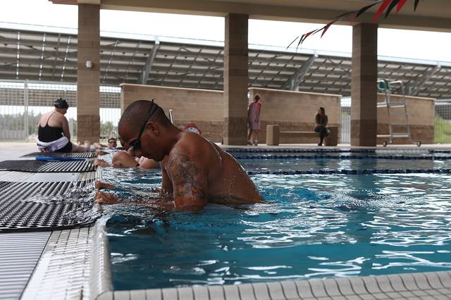 游泳新赛季前瞻：格局变化与潜在黑马（心理状态视角）